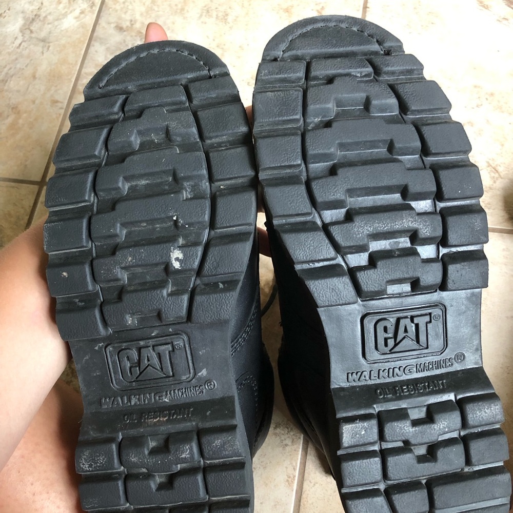 CATERPILLAR men’s boots - Picture 6 of 9